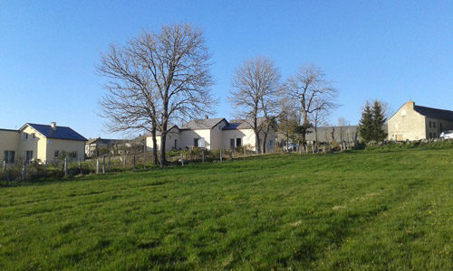 Vue générale des alentours du gîte Lou Saltret en Lozère